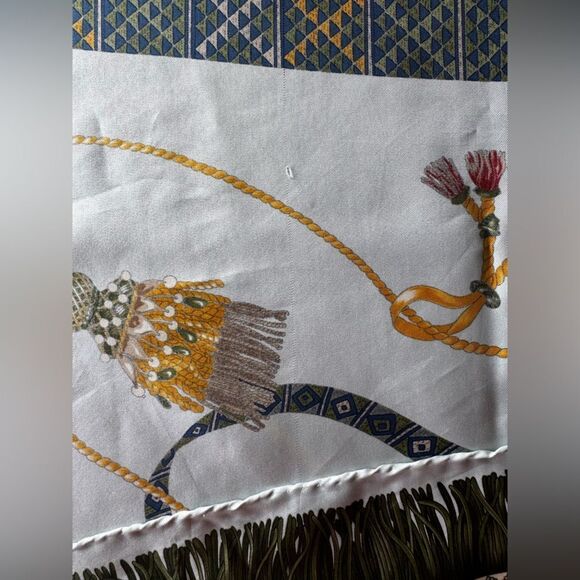Vintage FENDI 100% Silk Scarf Tassel Rope Print 35x33” - Picture 11 of 14